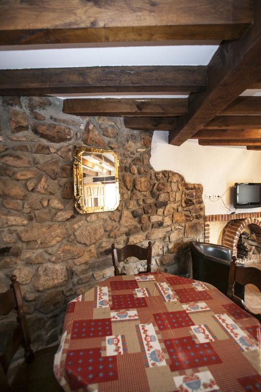 Гостьовий будинок El Cabanon De Pimiango Екстер'єр фото